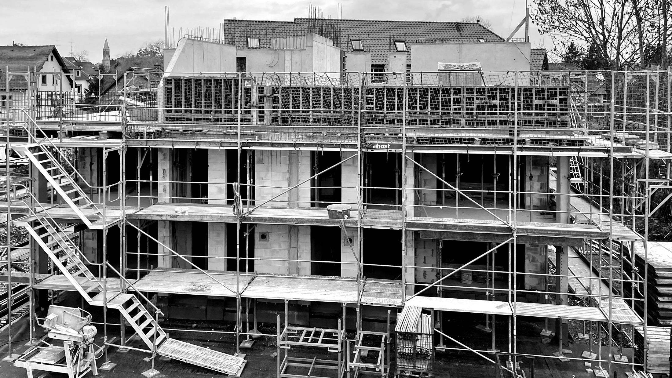 Rückansicht Rohbau Weinbergstraße Freiburg - Koch Bauunternehmung